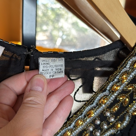 Laurence Kazar Black 100% Silk Blouse Silver Gold Sequin Beaded Size XS - Picture 7 of 9